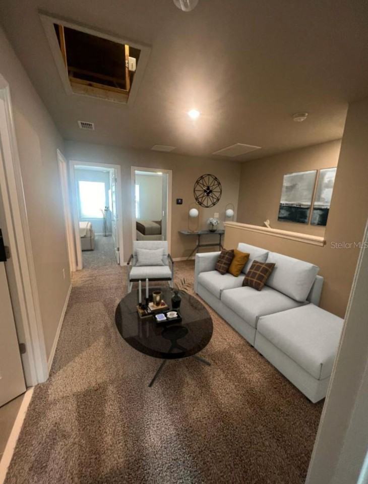 431 Legacy Loop - Photo 4 of 13