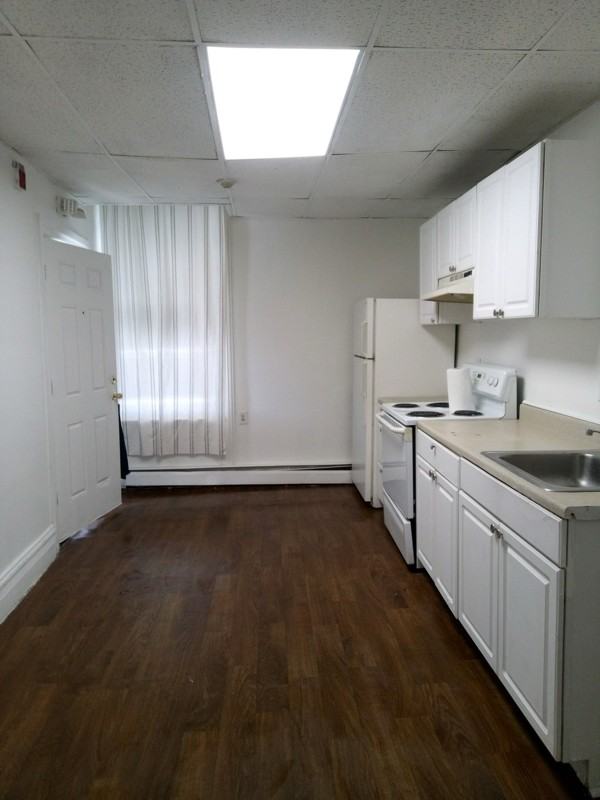 524 E Lincoln Hwy #1W - Photo 3 of 9