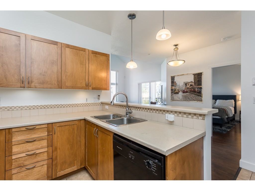 15265 17A Avenue #403 - Photo 6 of 28