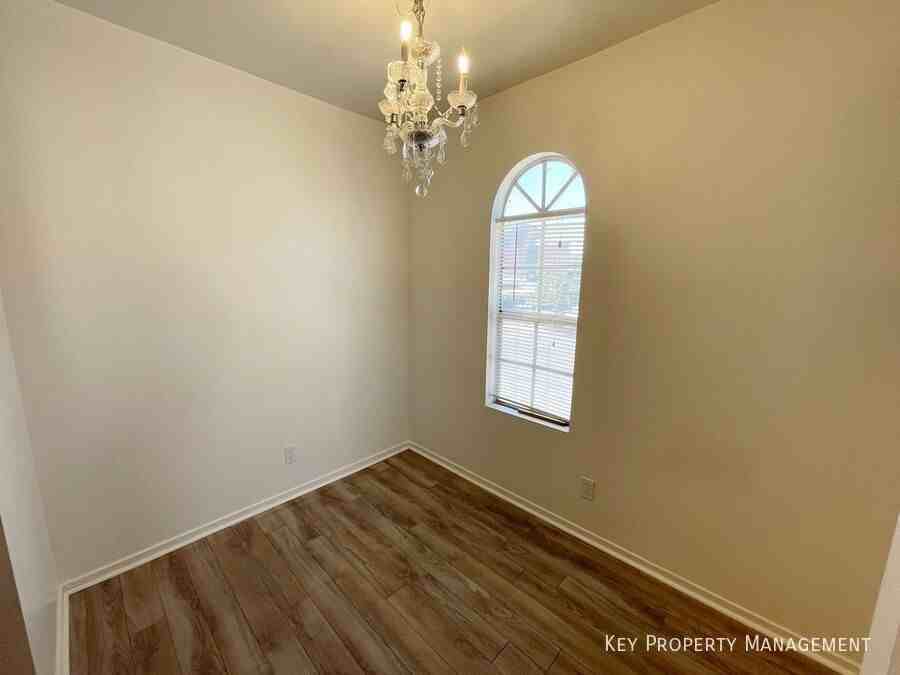 3682 Melonies Dr #1 - Photo 4 of 17