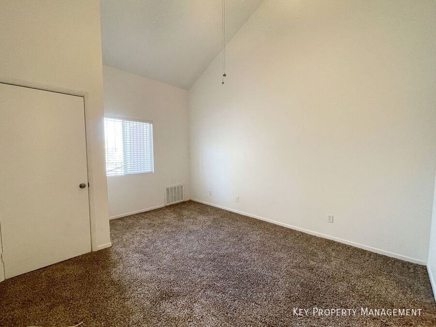 3682 Melonies Dr #1 - Photo 5 of 17