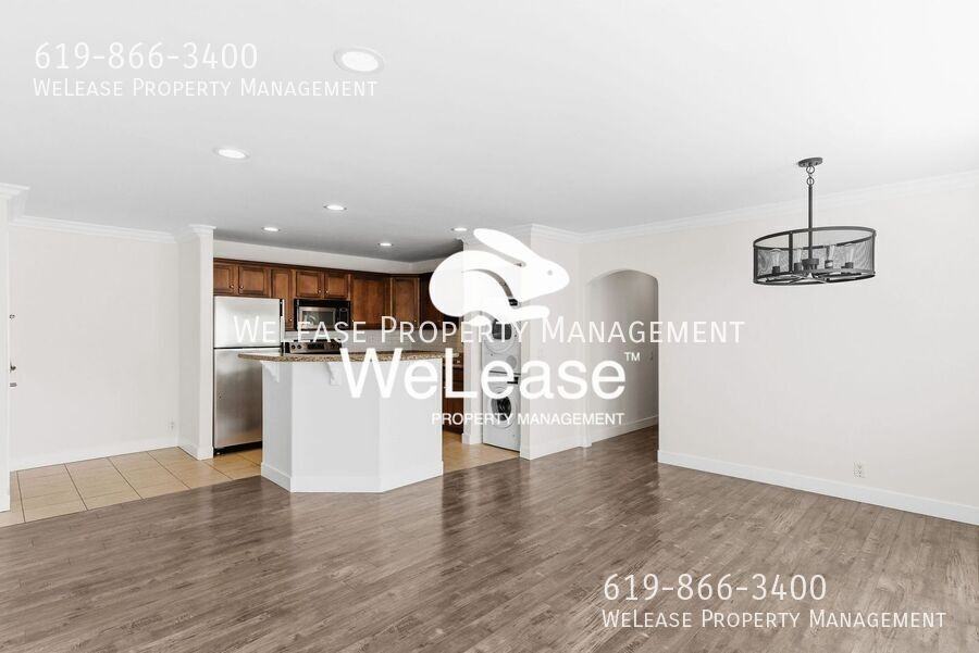 1233 22nd St #12 - Photo 6 of 18