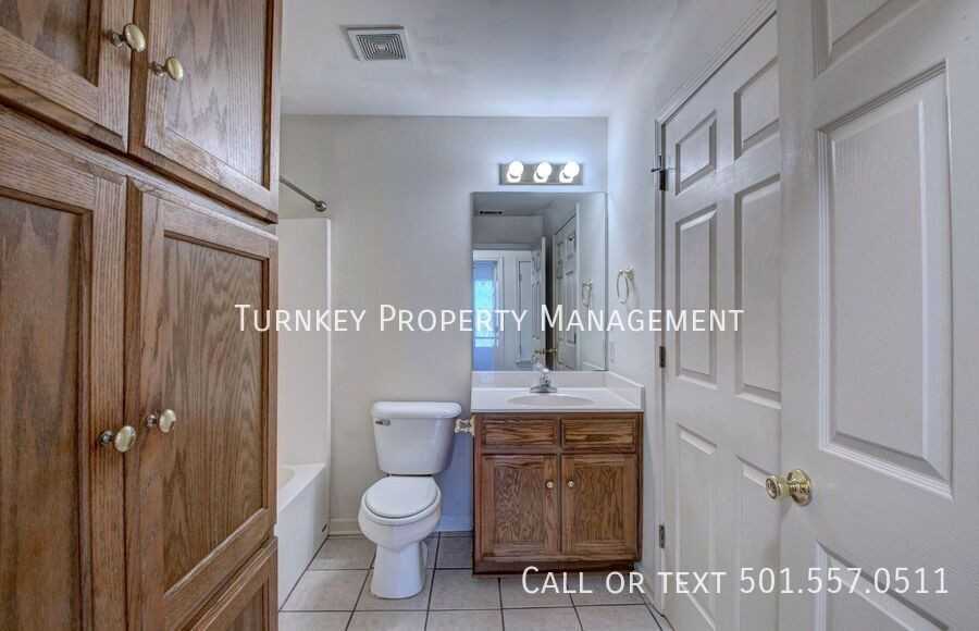 5561 Springvale Rd - Photo 2 of 18