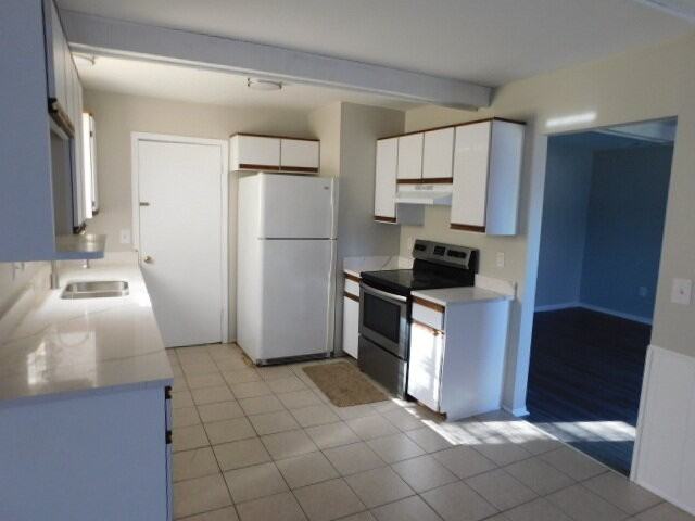 1550 Shevlin St - Photo 3 of 9