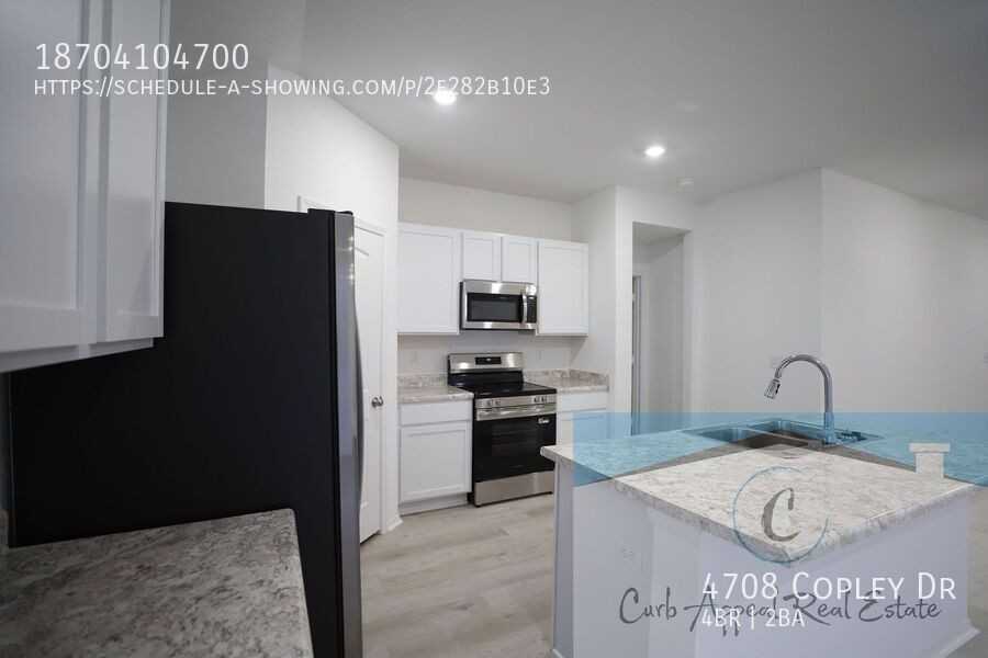 4708 Copley Dr - Photo 4 of 20