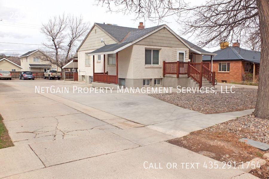 252 S 800 W #2 - Photo 2 of 10