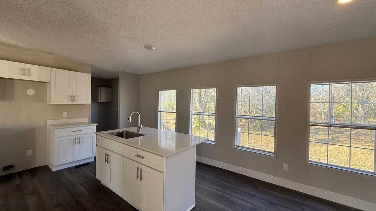 4511 Deer Run Rd - Photo 2 of 12