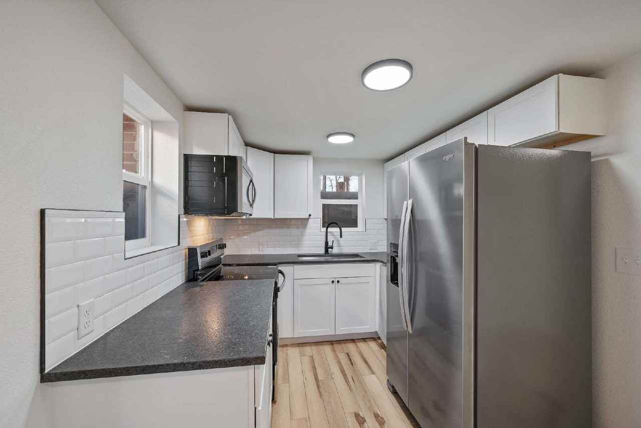 111 Grandpre Cir Apt B - Photo 6 of 10