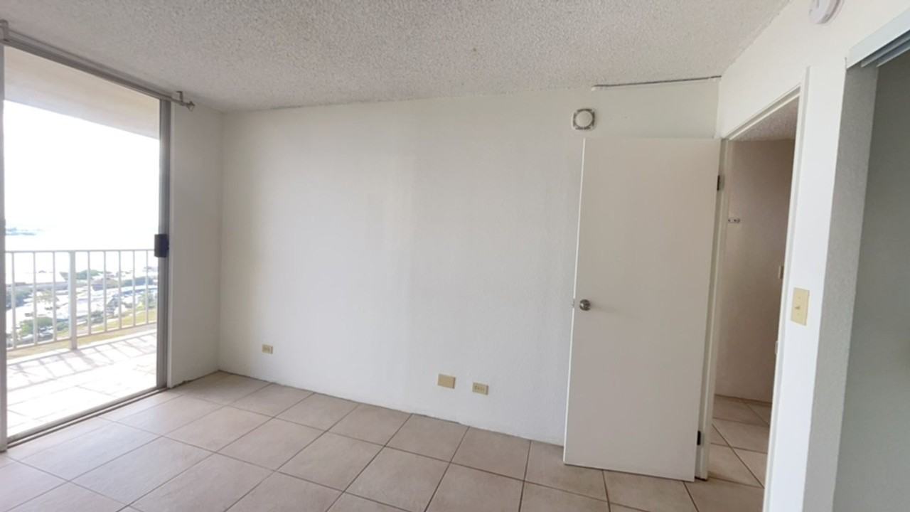 LELE PONO APARTMENTS - Photo 7 of 11
