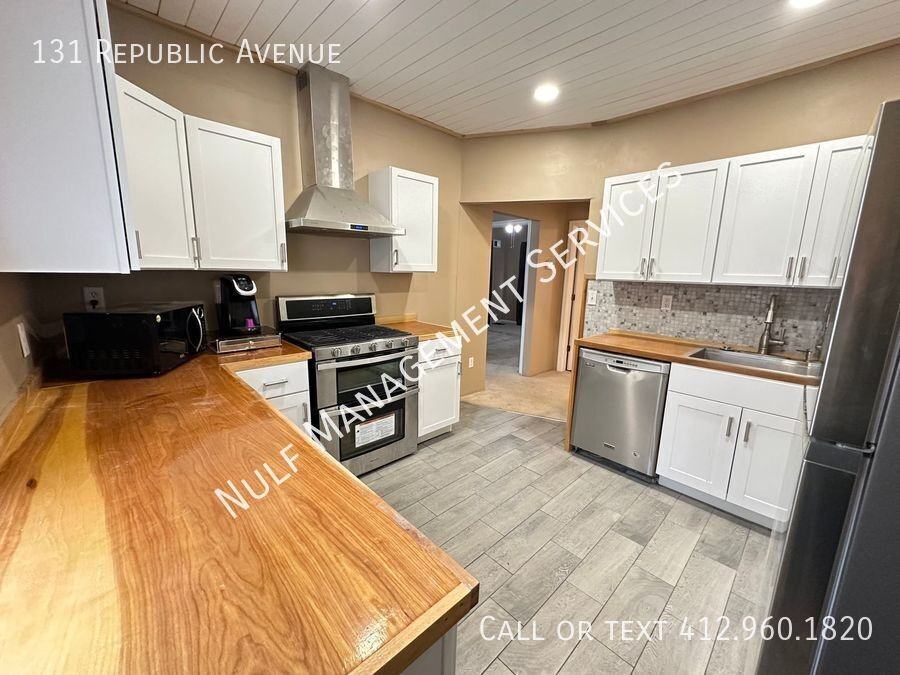 131 Republic Ave - Photo 2 of 8