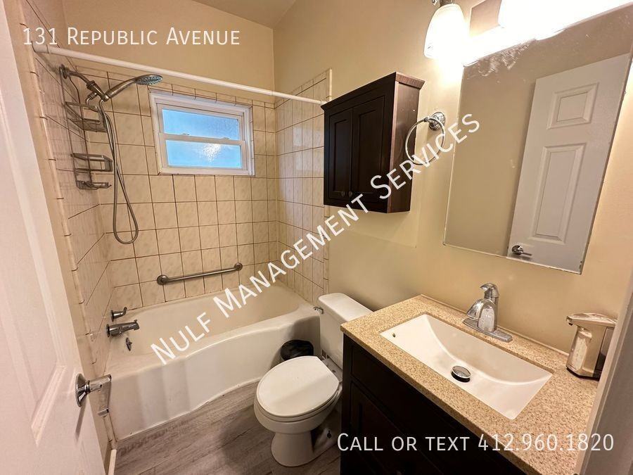 131 Republic Ave - Photo 3 of 8