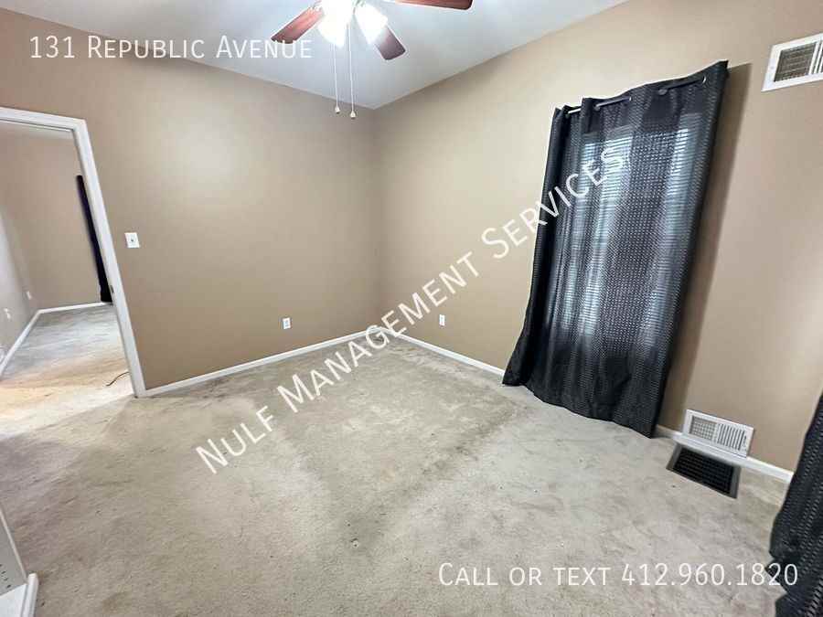 131 Republic Ave - Photo 6 of 8