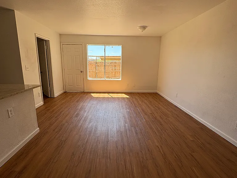 5880 S Del Moral Blvd - Photo 5 of 18