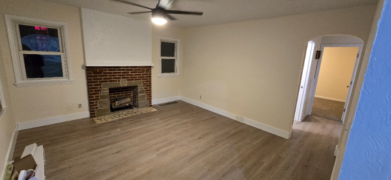 2015 Rosemont Blvd - Photo 5 of 13