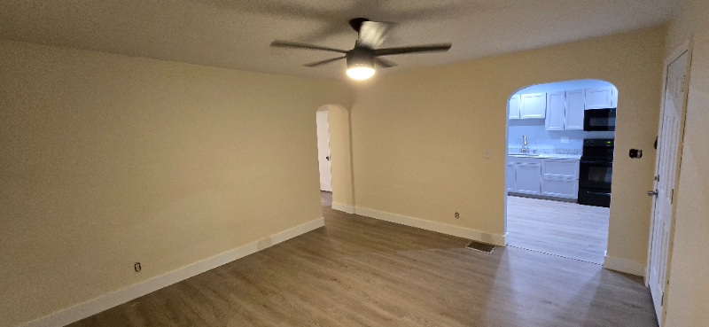 2015 Rosemont Blvd - Photo 6 of 13