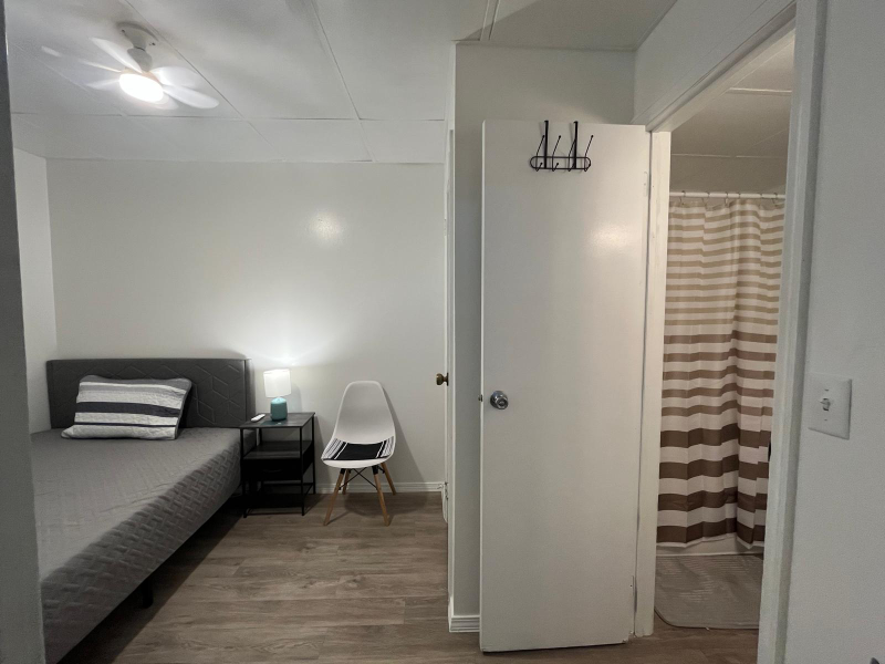 920 N 9th St #5 - Photo 7 of 11