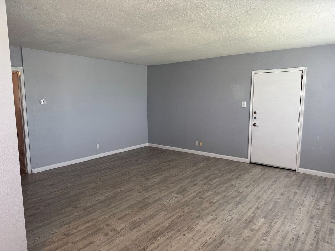 Symphony Apartments - Photo 7 of 15