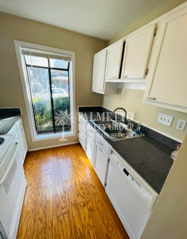 2607 Cottage Pl - Photo 5 of 14