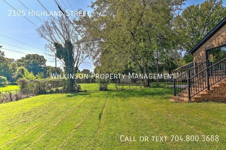 2105 Highland St - Photo 3 of 30