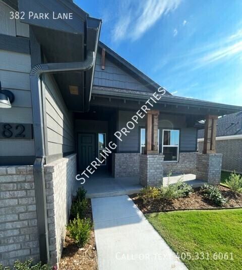 382 Park Ln - Photo 2 of 30