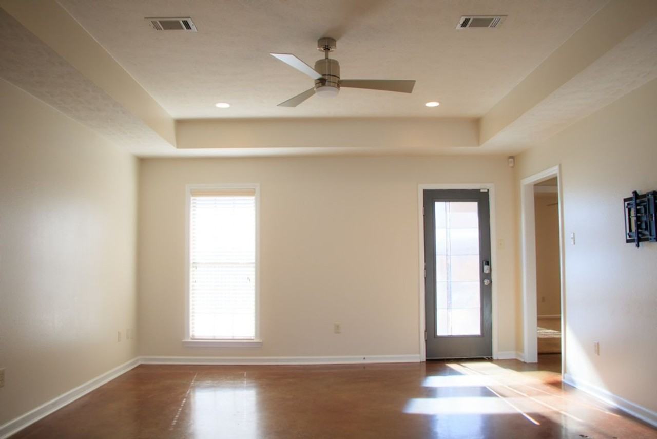 63-01 E Main St - Photo 2 of 14