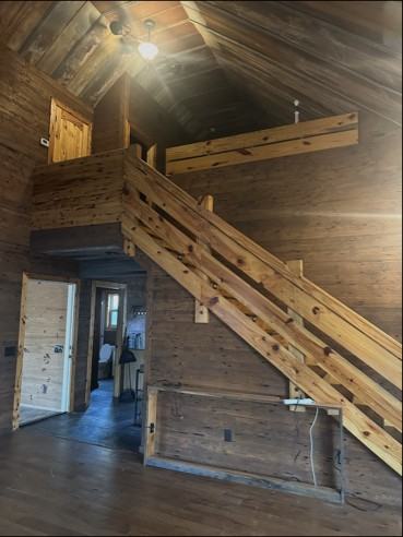 2042 Mud Rd - Photo 7 of 12