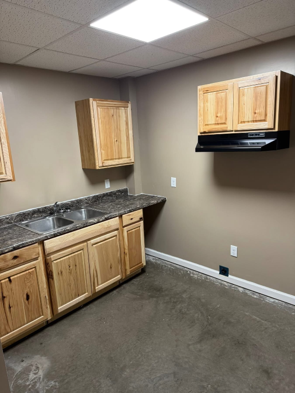 305 N Jefferson St #305 - Photo 4 of 9