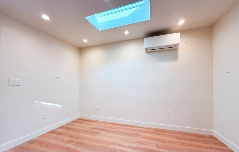 546 W Ash Ave #A - Photo 5 of 20