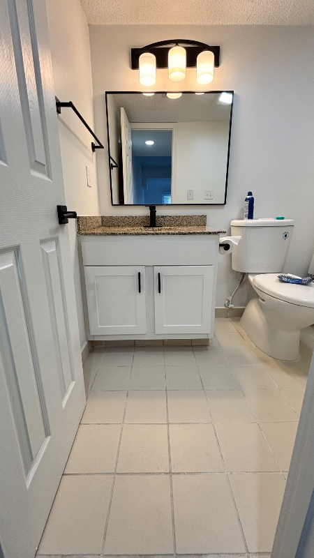 1028 Navaho Dr - Photo 6 of 17