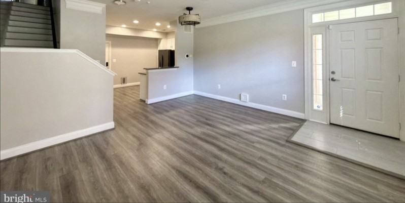 4110 Potomac Highlands Cir #5 - Photo 4 of 20