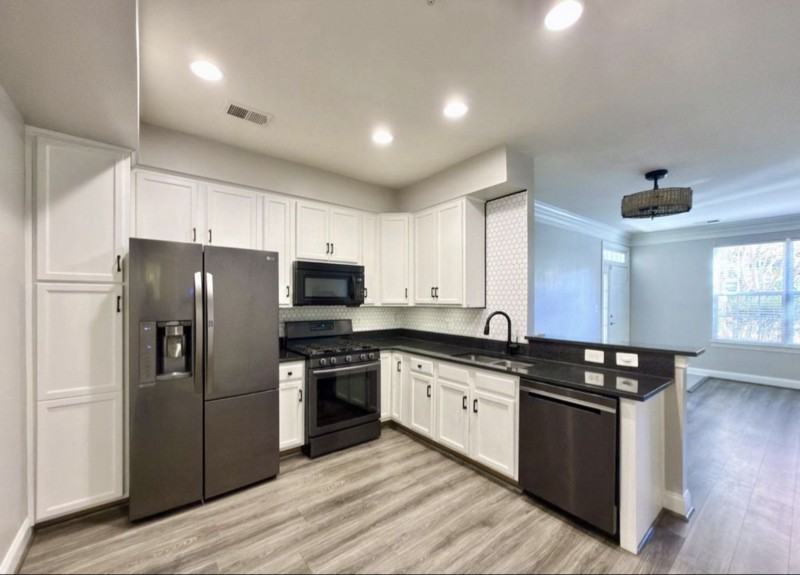 4110 Potomac Highlands Cir #5 - Photo 6 of 20