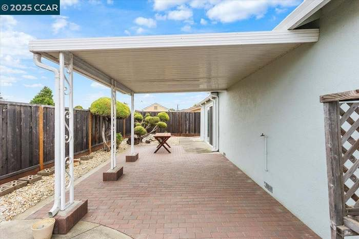 987 Via Bregani - Photo 3 of 17