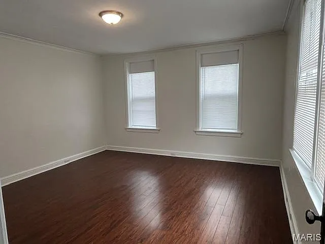 4631 Oregon Ave - Photo 5 of 19