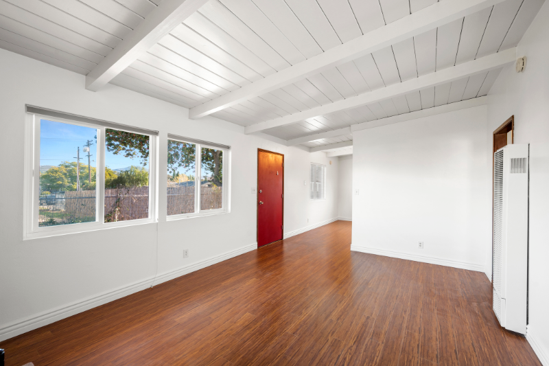 2348 Cypress Ave - Photo 6 of 20