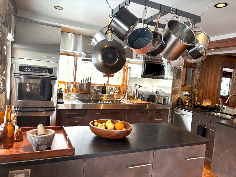 54 Glen Lake Rd - Photo 6 of 20