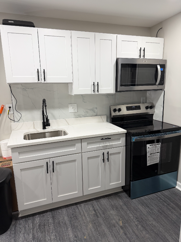 4147 Doris Ave - Photo 4 of 12