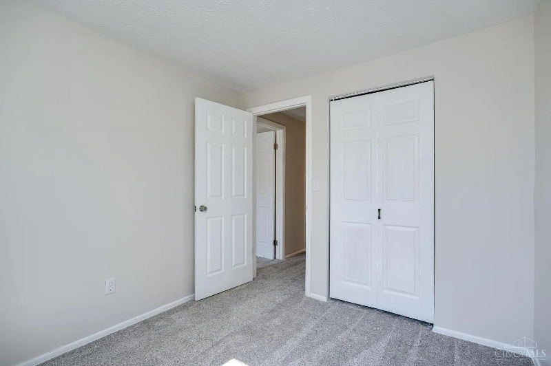 1705 Chapman Dr - Photo 2 of 7