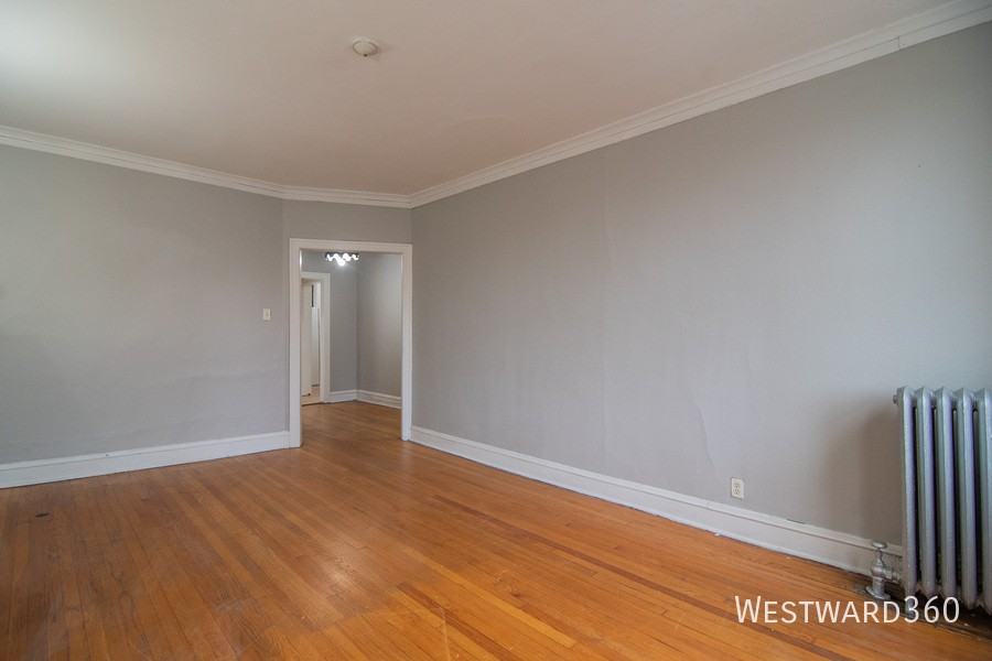 6036 N Hermitage Ave #2 - Photo 6 of 13