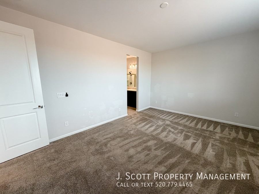 18266 W Paraiso Dr - Photo 6 of 20