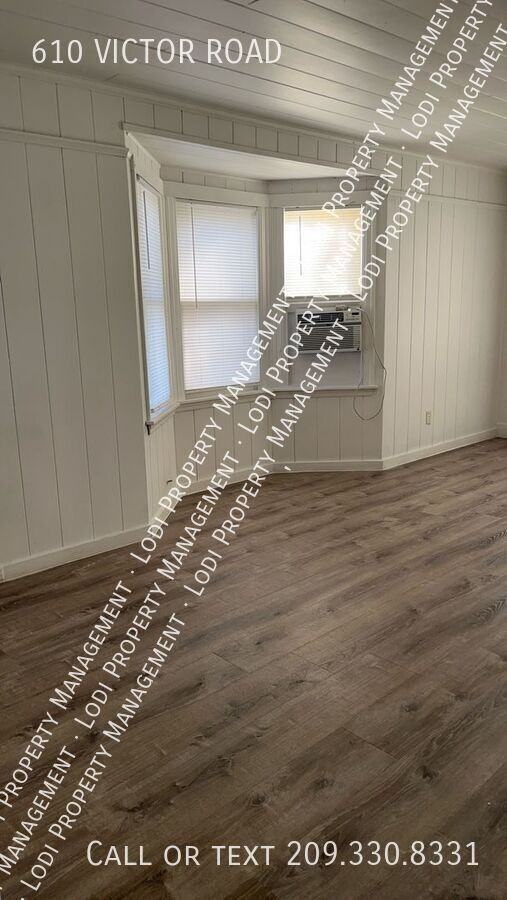 610 E Victor Rd - Photo 3 of 10