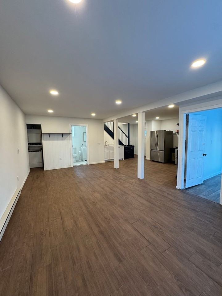 16 Rock Hill Rd - Photo 3 of 10