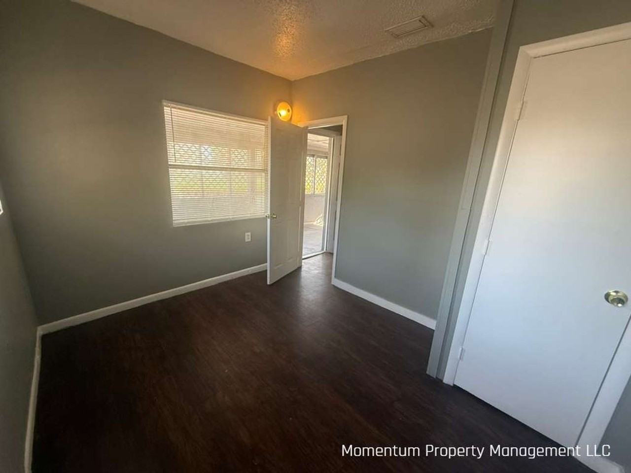 836 Martin L King Jr Ave - Photo 4 of 12