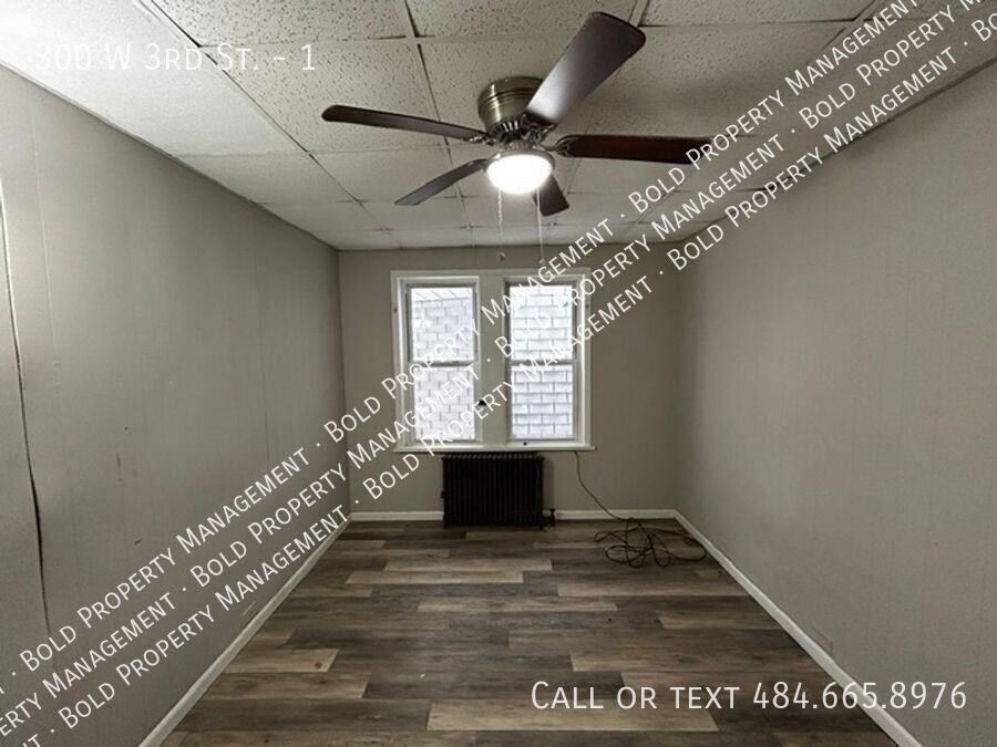 300 W 3rd St #1 - Photo 6 of 15