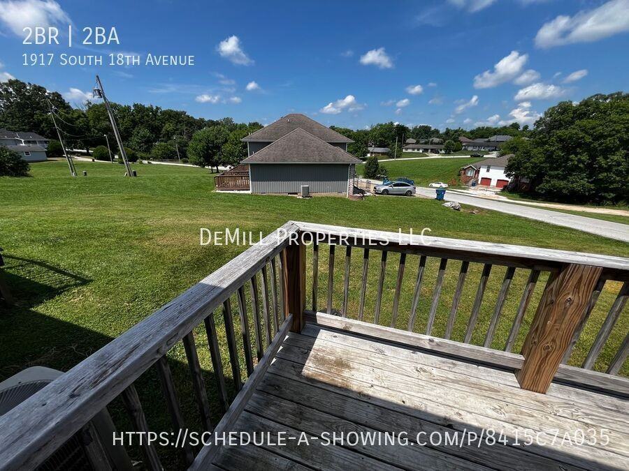 1917 S 18th Ave - Photo 4 of 25