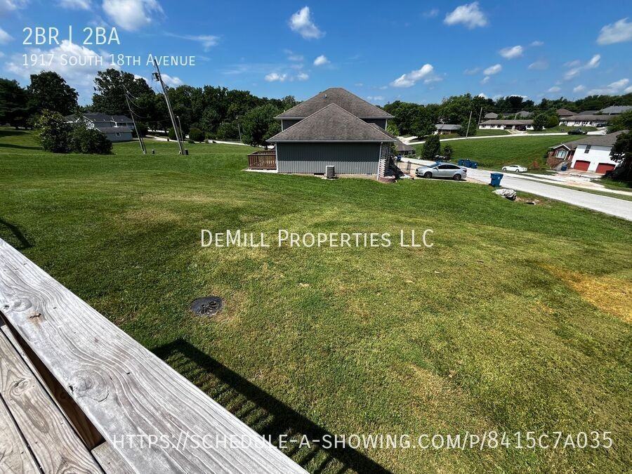 1917 S 18th Ave - Photo 5 of 25