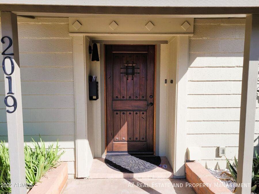 2019 N 66th St - Photo 2 of 23