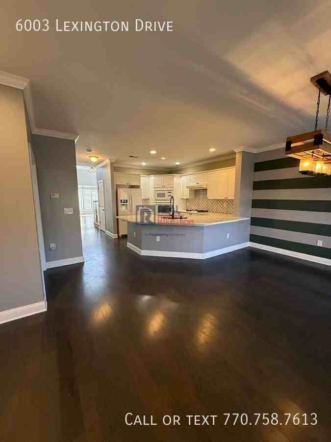 6003 Lexington Dr - Photo 7 of 23