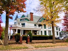 featured image of 240 N 2nd St