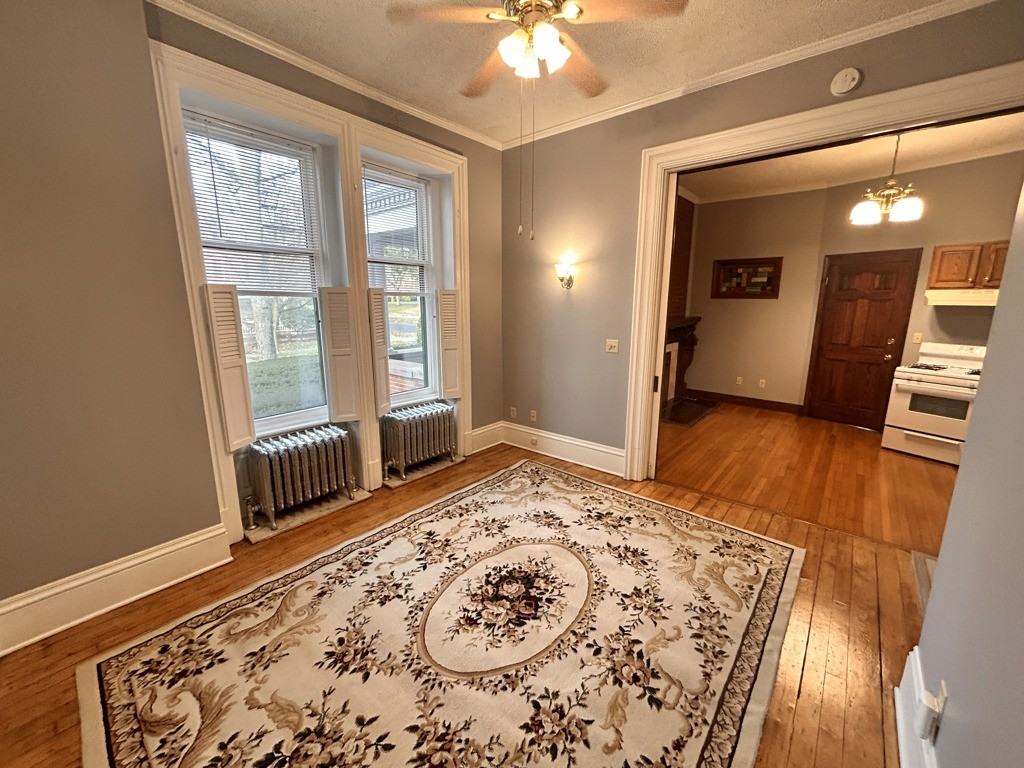 240 N 2nd St #12-400SQFT - Photo 4 of 7