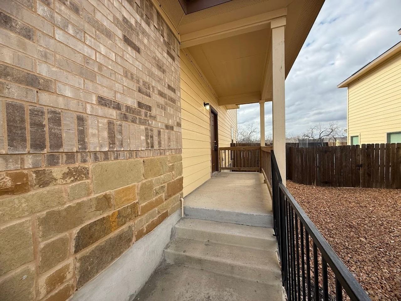 5611 Rio Cyn #2 - Photo 3 of 35